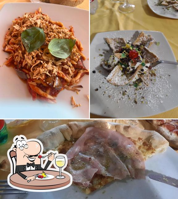 Platti al Ristorante Pizzeria Capitano Uncino Giardini Naxos