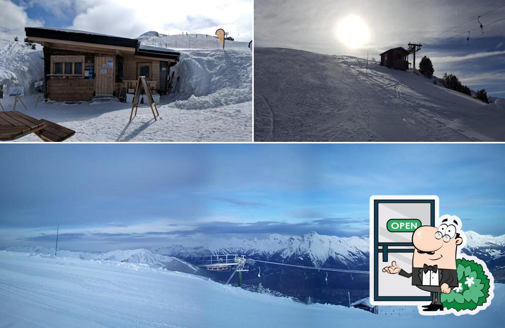 L'extérieur de Cabane des Crêtes