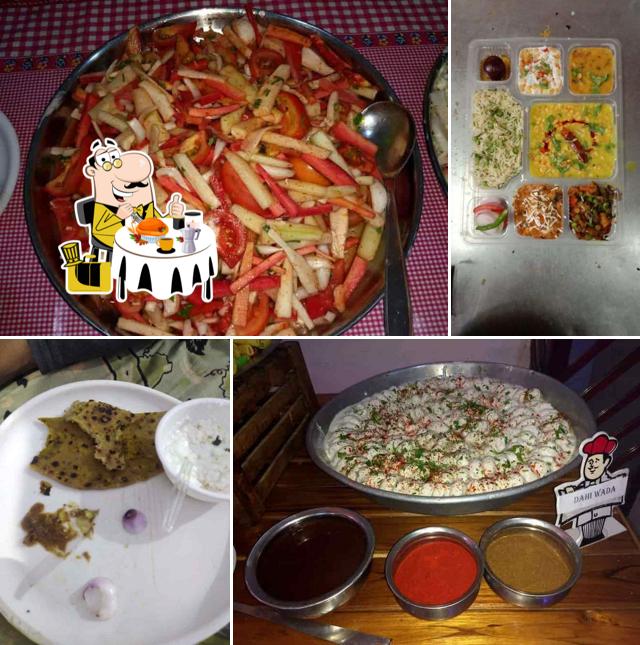 Food at Pangat Restaurant Hotel Shikhar Palace