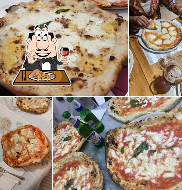 Scegli una pizza a Pizzeria Da Michele Condurro - Maestri Pizzaioli