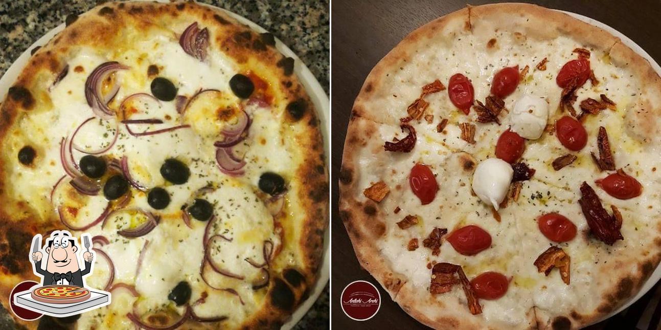 Scegli una pizza a Antichi Archi