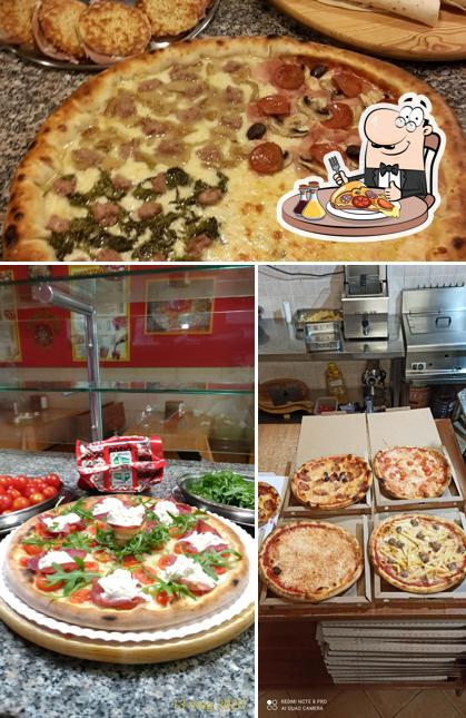 Prenditi una pizza a Pizzeria friggitoria GHIOTTOPIZZA Consegne a domicilio in borsa termica