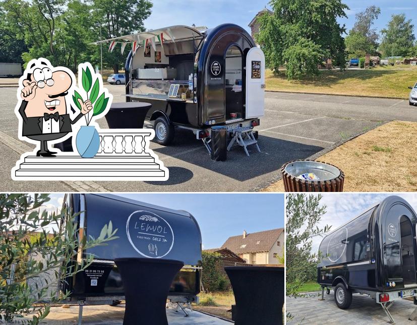 L'extérieur de L'Envol Food Truck