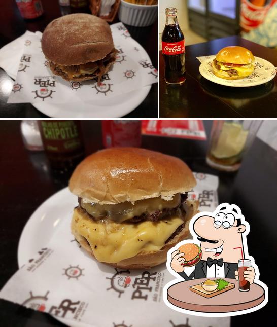 Os hambúrgueres do Píer Burger Café irão satisfazer diferentes gostos