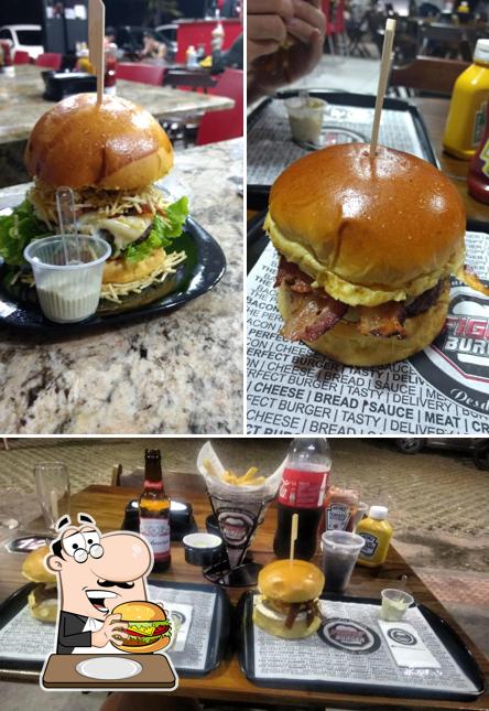 Consiga um hambúrguer no Fight Burger