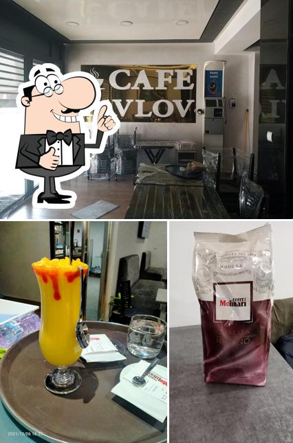 Regarder l'image de Café Pavlov