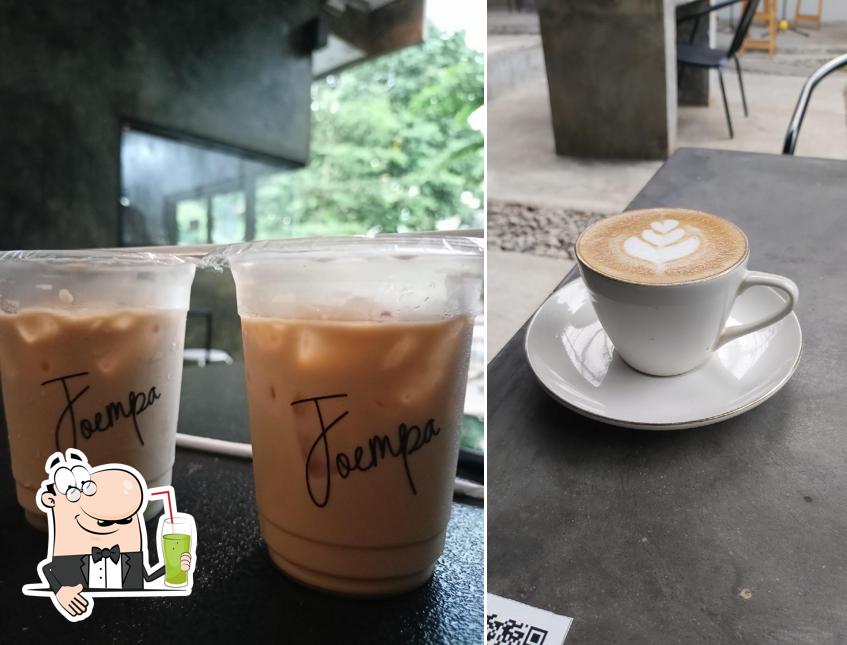 Joempa Coffee serves a variety of beverages