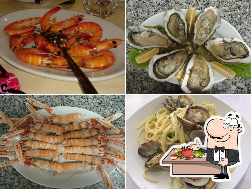 Prenez de nombreux plats à base de fruits de mer servis par Ristorante La Mimosa