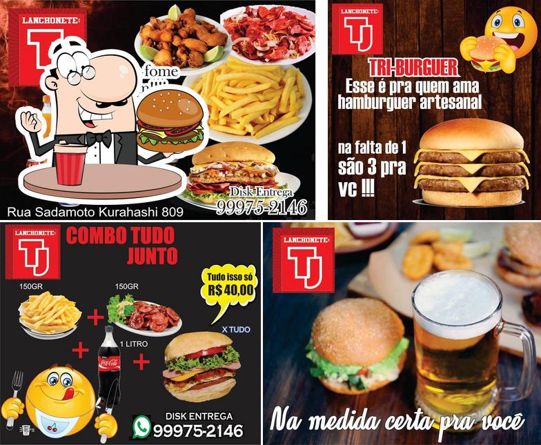 Order a burger at Lanchonete Edu Lanches