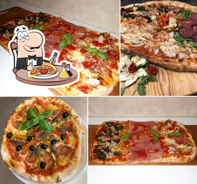 Scegli tra le svariate varianti di pizza