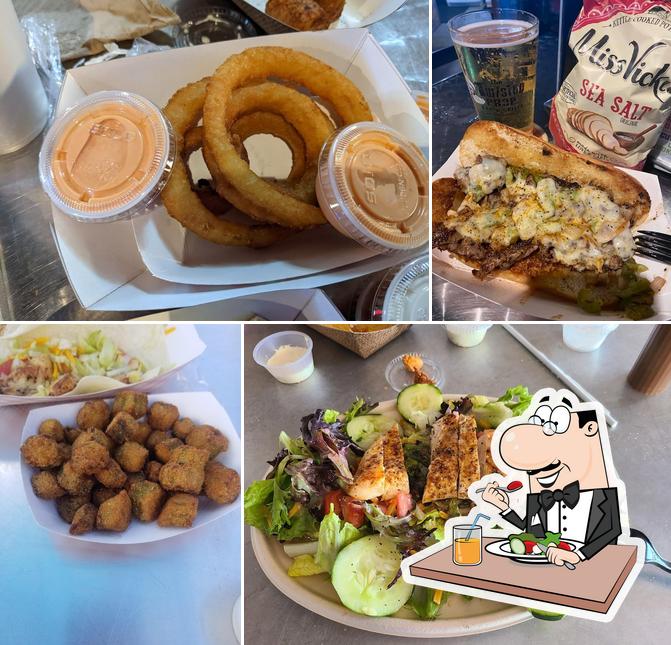 The Twisted Prop Bar & Grille in Winter Haven - Restaurant menu and reviews