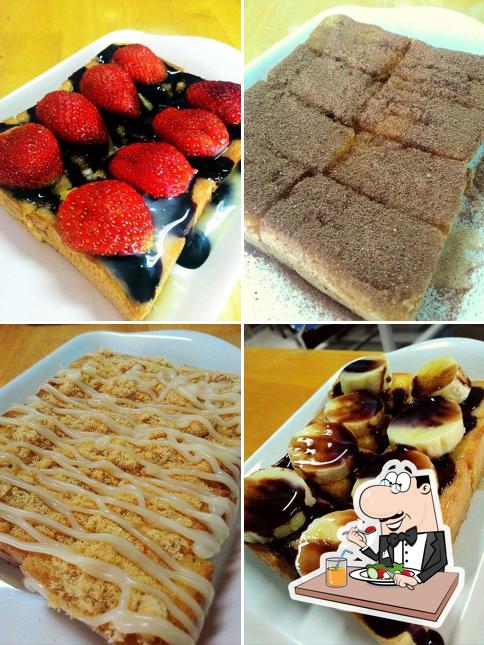 Meals at Milk Cafe ร้านนมล้น