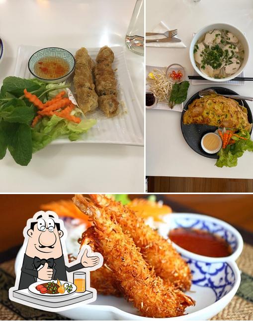 Comida en Little Vietnam Restaurant