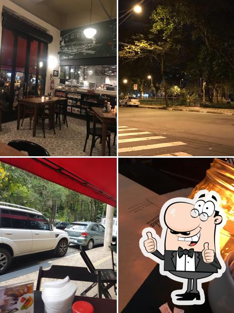 Look at this photo of Pracinha - Restaurante e Bar