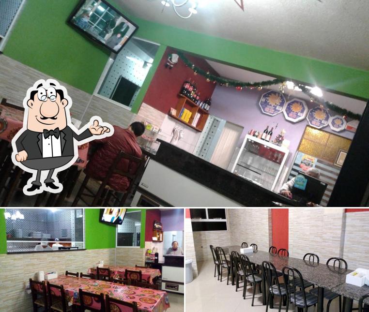 Veja imagens do interior do Pizzaria Astro Pizza