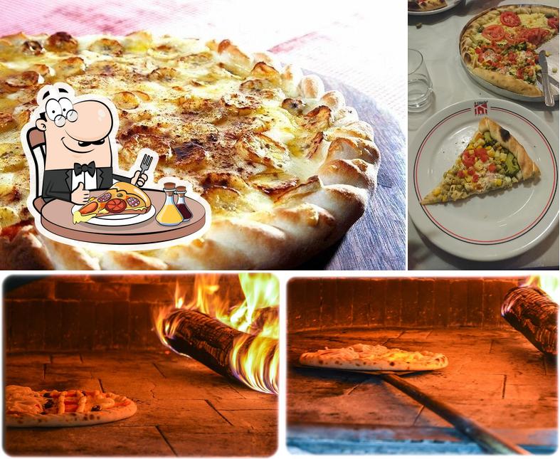 Experimente pizza no Pizzaria O Casarão