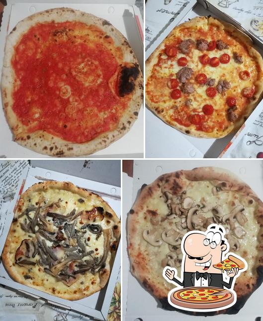 A Pizzeria Del Corso di Maria Laura Scalas, puoi prenderti una bella pizza