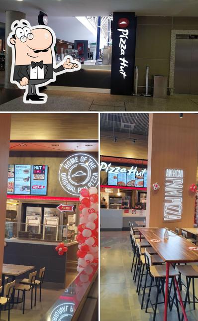 O interior do Pizza Hut Aeroporto de Brasília