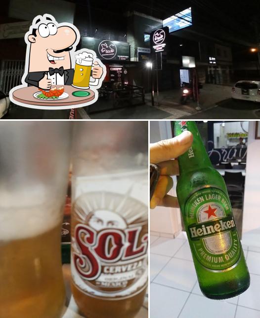 Peça uma tulipa de cerveja leve ou escura