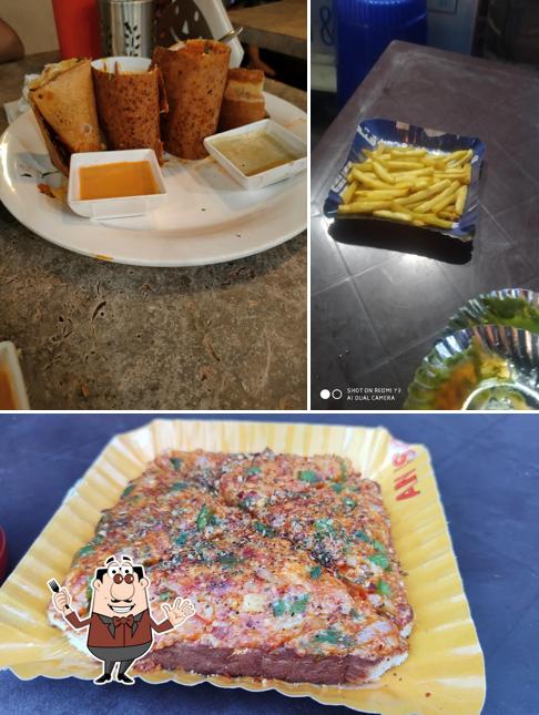 Food at JayBhavani Vadapav