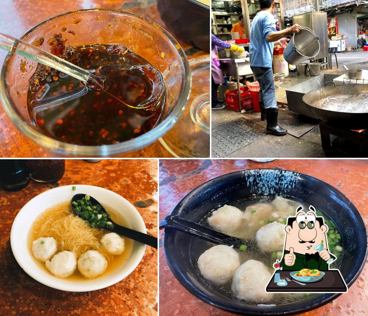 Platos en Cheung Fat Noodles