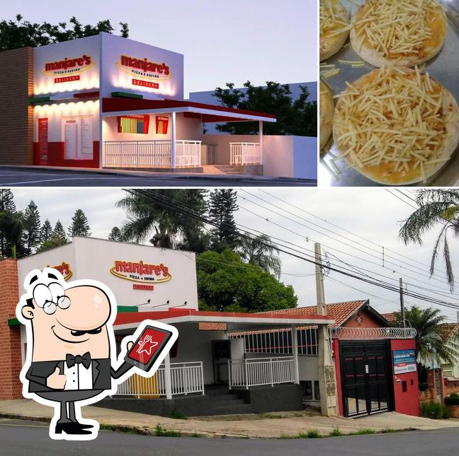 A ilustração da exterior e comida a Manjare's Pizza e Esfiha