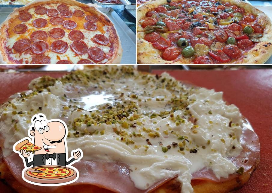 A Panificio Taurino, puoi provare una bella pizza