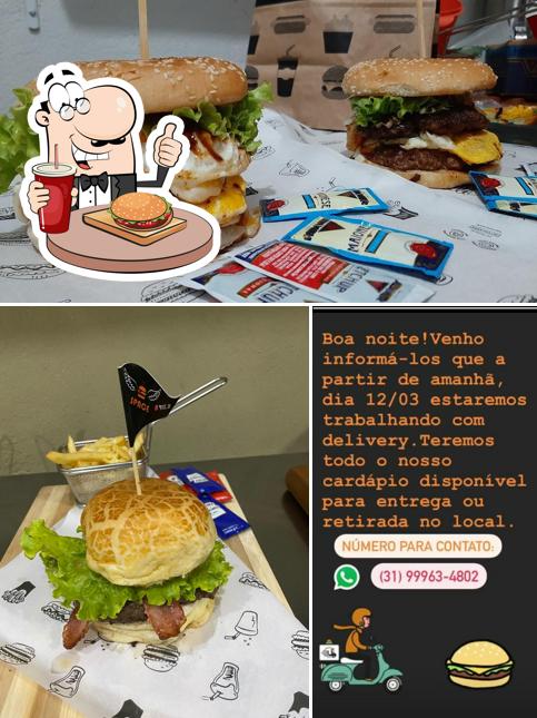 Consiga um hambúrguer no Space Sorveteria e Hamburgueria