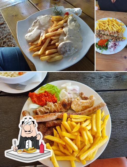 Prova a prendere le patatine fritte a Konoba Turist