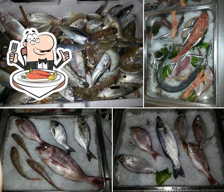 Ristorante Simposium offre un menu per gli amanti del pesce