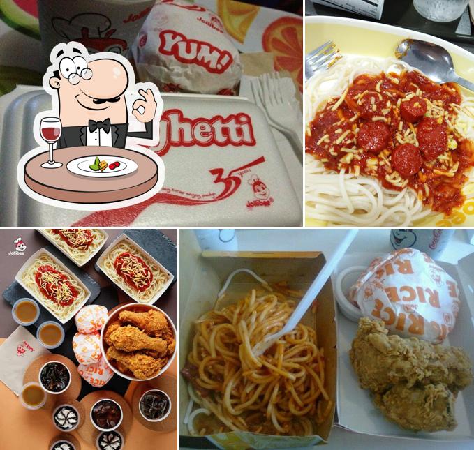 Meals at Jollibee