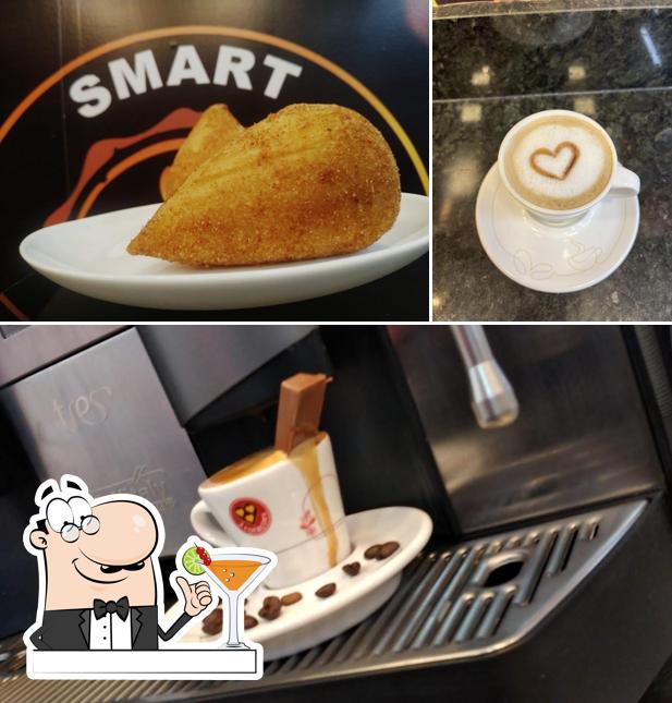 A imagem da bebida e comida no Smart Coffee