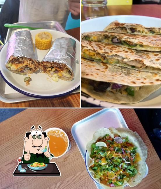 Chalupa Vallila restaurant, Helsinki, Mäkelänkatu 28 B 24 - Restaurant  reviews