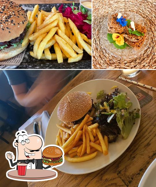 Try out a burger at Restaurant & Boutique Hotel Nº15