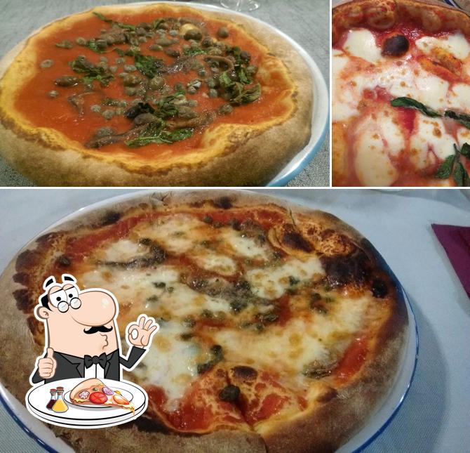 Ordina una pizza a Pizzeria Antica Napoli Da Pasquale