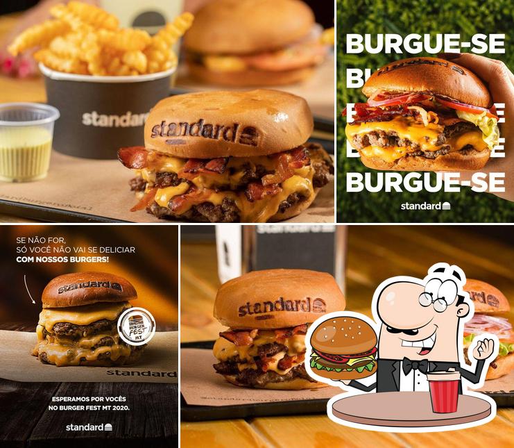 Consiga um hambúrguer no standard burger