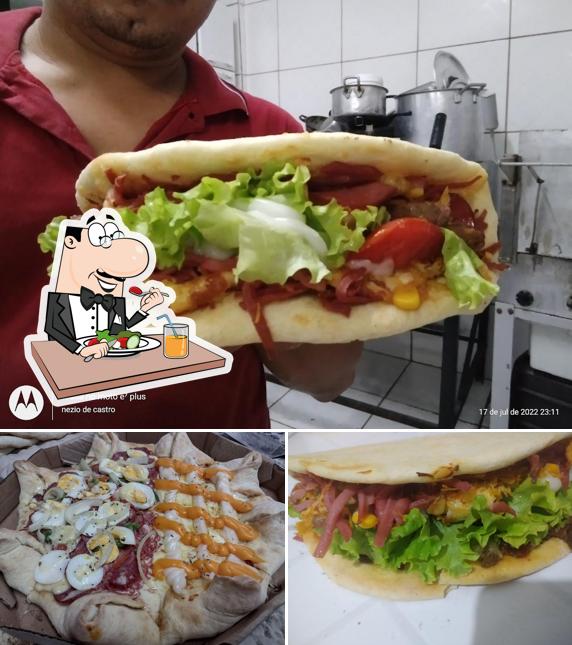 Comida em Cozinha tii"nezio