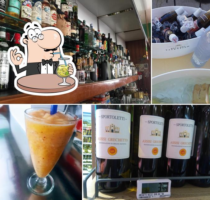 Prova un drink dal menu