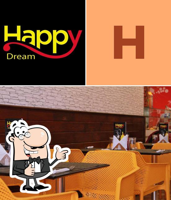 Regarder cette photo de Happy Dream Fast food