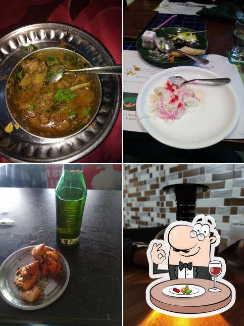 The picture of Chacha Chicken Veg & Nonveg’s food and drink