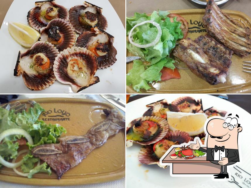 Try out seafood at Restaurante Río Loyo