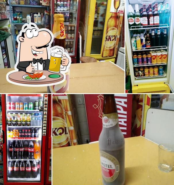 Peça um copo de cerveja leve ou escura