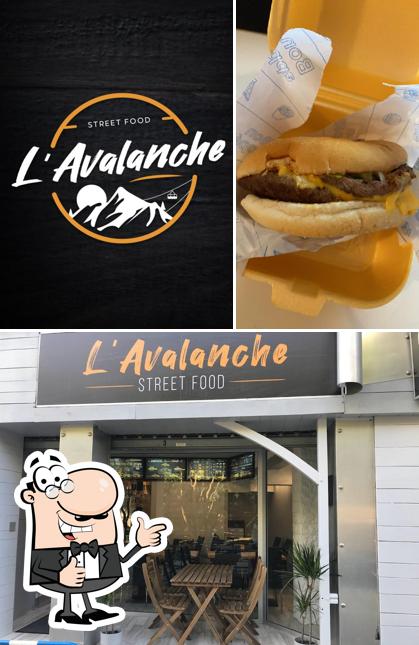 Regarder la photo de L’avalanche street food