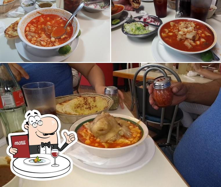 Meals at Restaurante El Puente