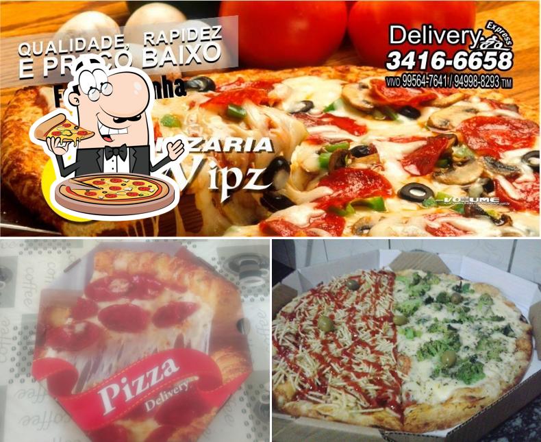 Order pizza at Pizzaria Wipz