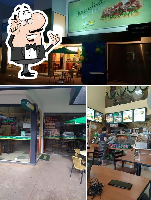 O interior do Subway