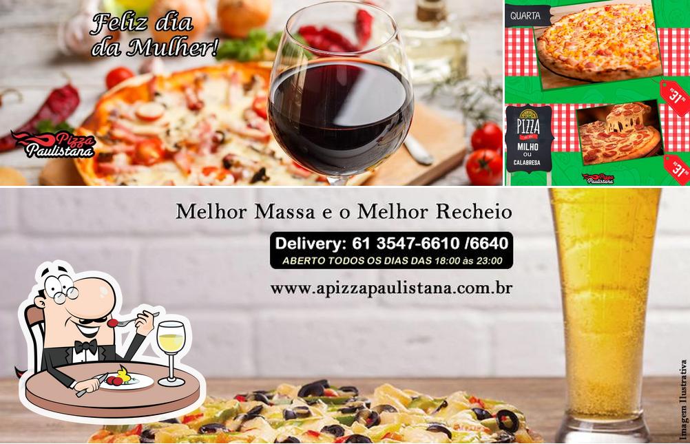 Снимок, на котором видны еда и вино в Pizza Paulistana