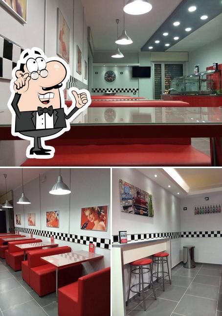 The interior of Diner Paninoteca