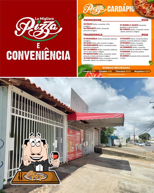 Consiga pizza no La Migliore Pizza e Conveniência