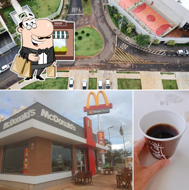 Você pode espairecer no na área externa do McDonald's